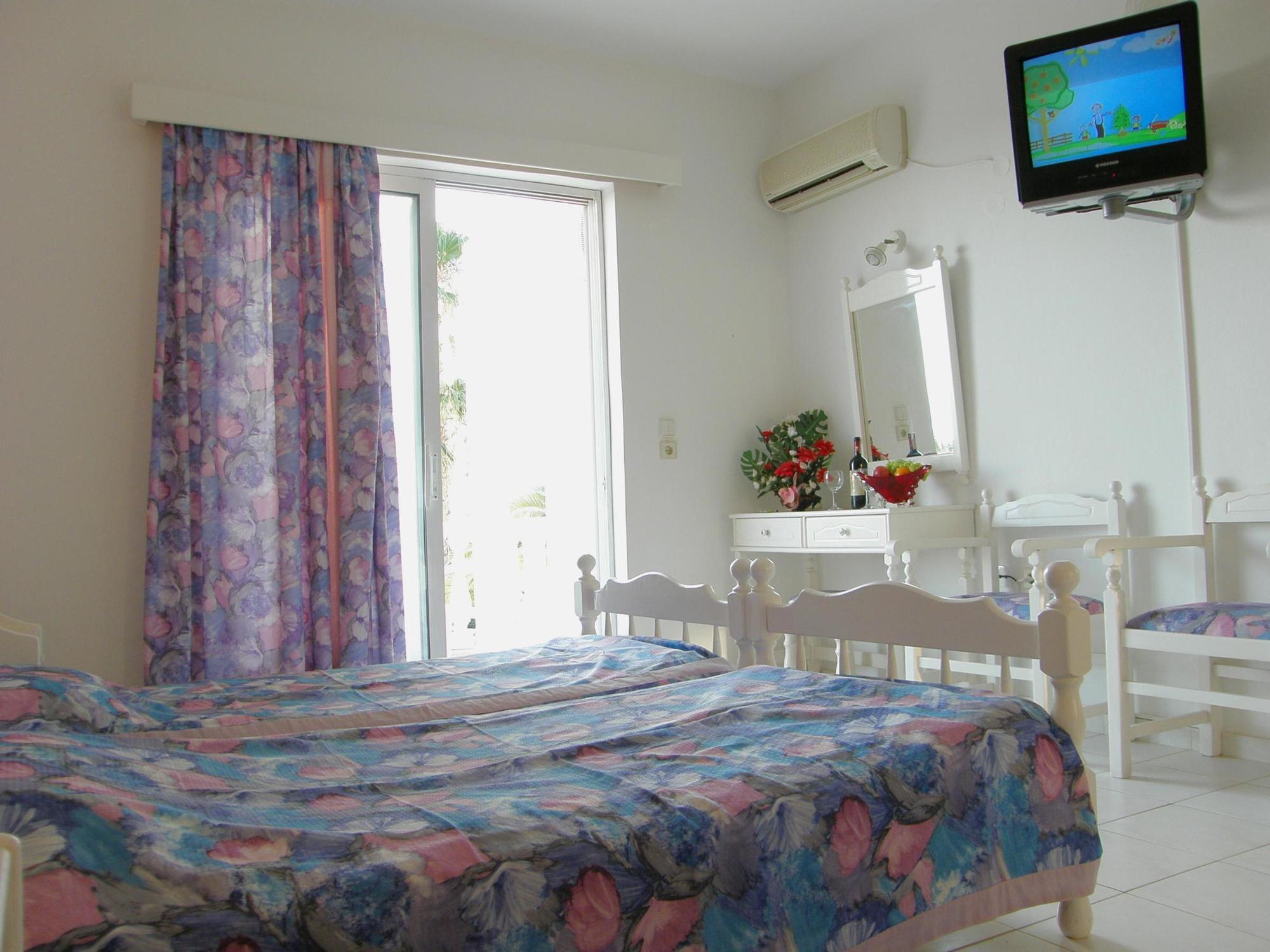 Pefkos Garden Hotel Pefki  외부 사진